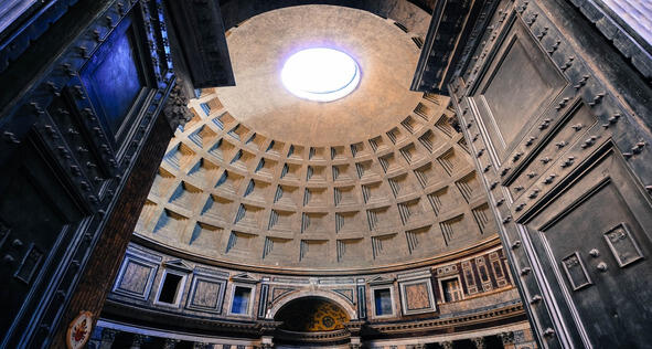 Первоначальный Пантеон был построен в 27 25 гг до н э Марком Випсанием - фото 2