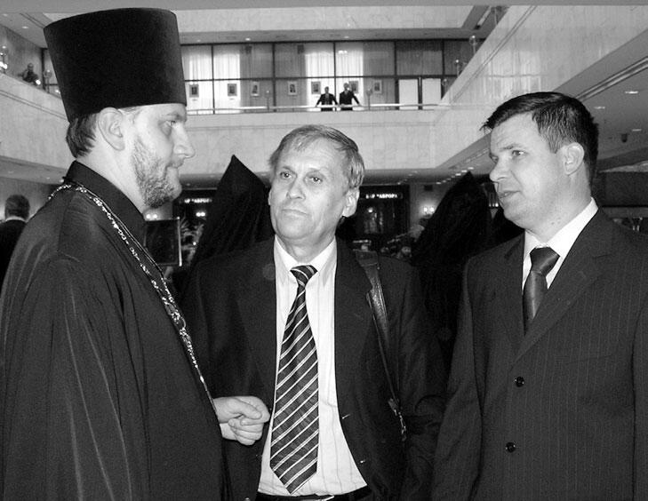 Беседы с православными служителями не всегда приводят к потеплению в отношениях - фото 8