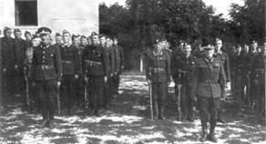 Смотр 5й сотни 4го полка Русской охранной группы Белград август 1942 г Все - фото 11
